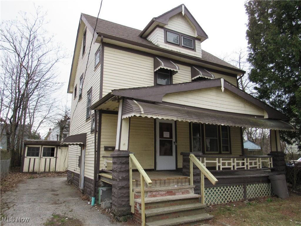 F J Bowmans - Residential