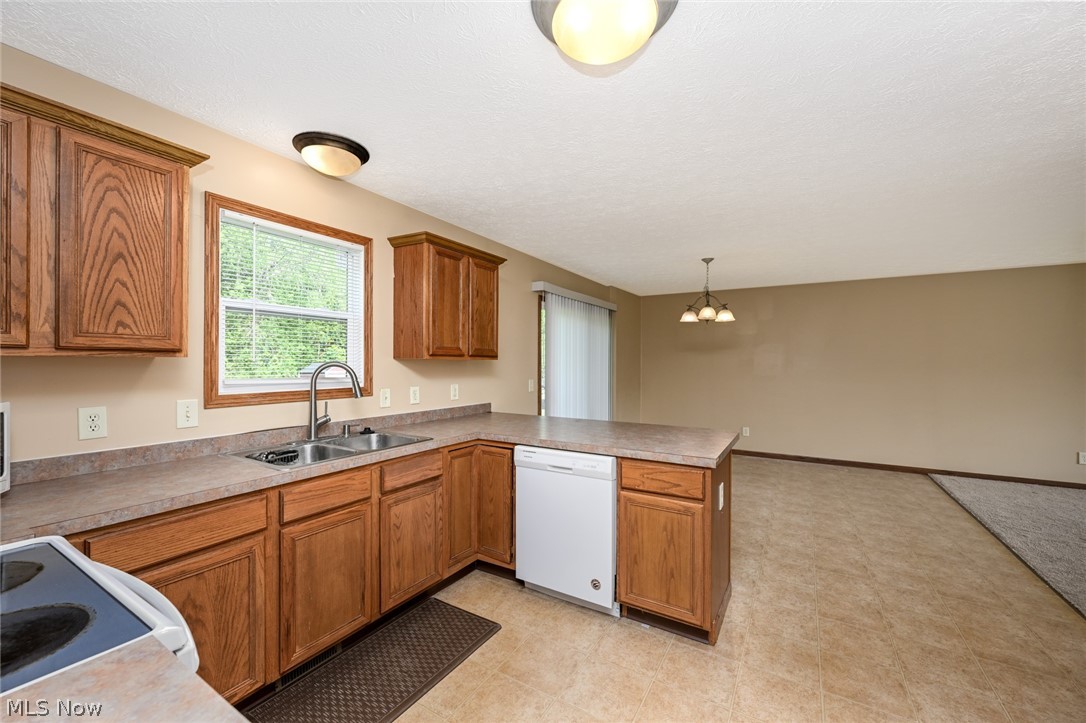 New Milford Estate - Residential