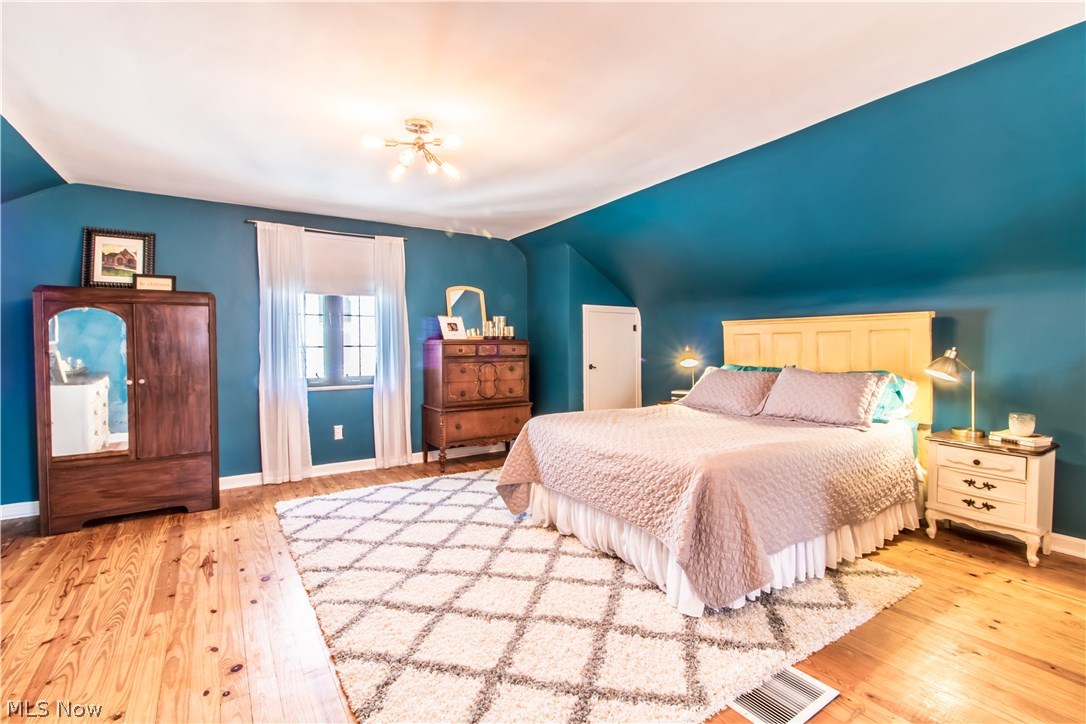 Vineyard Villas - Residential