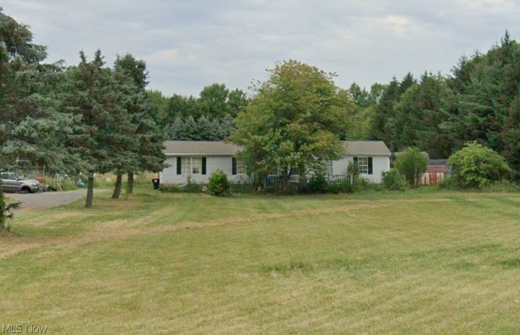 Photo of 5375 Taylor Road, Atwater, OH 44201 (MLS # 5200918)