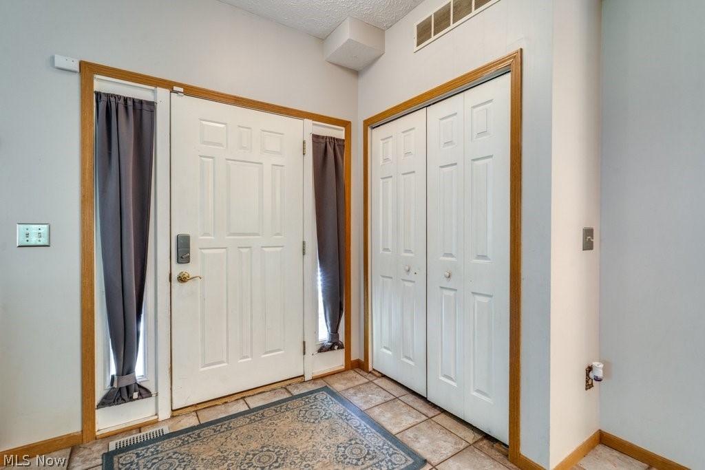 5209 Orchard Lane