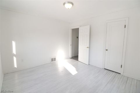 Tiny photo for 134 El Villa Way, Steubenville, OH 43952 (MLS # 5187898)