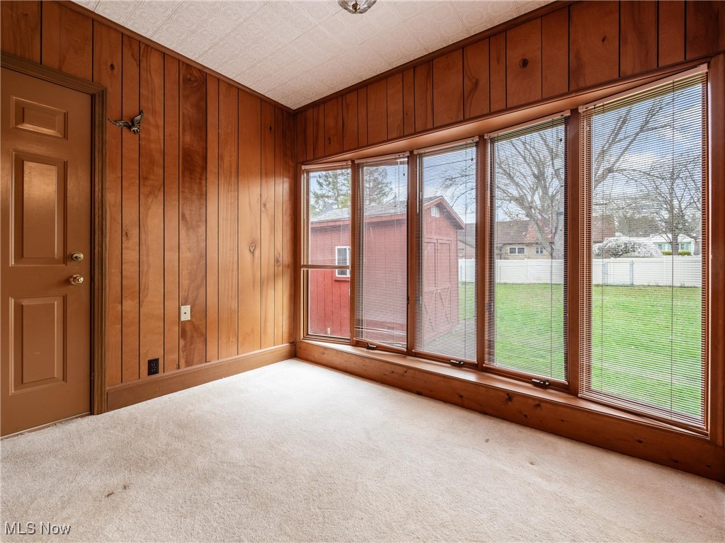 2721 E Ridgewood Circle, Zanesville, Ohio image 7