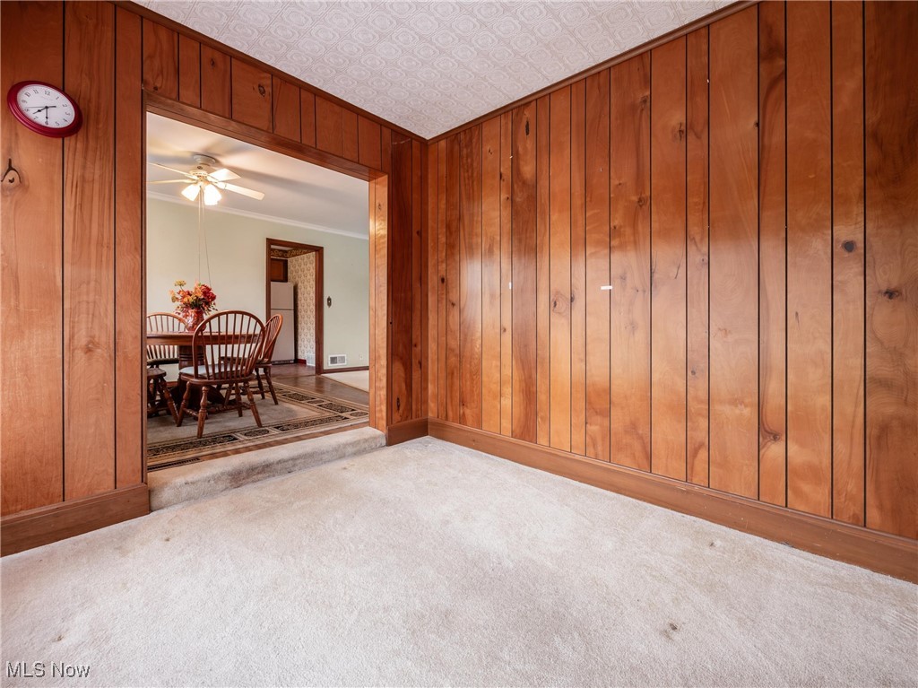 2721 E Ridgewood Circle, Zanesville, Ohio image 6