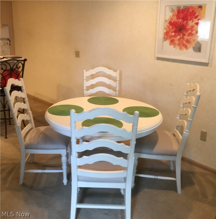 Villas At Oregon Trails Condo - Residential