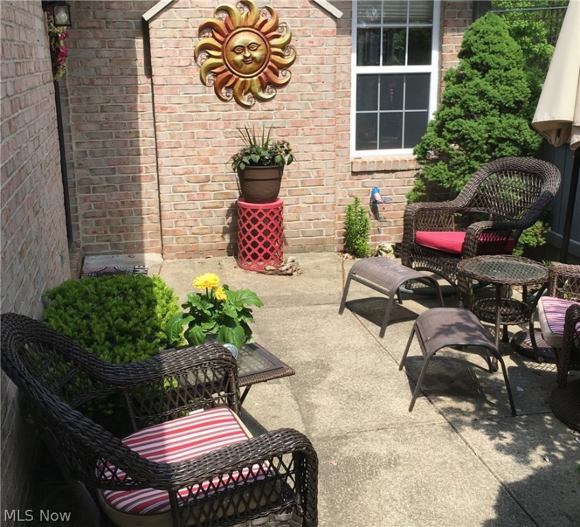 Villas At Oregon Trails Condo - Residential