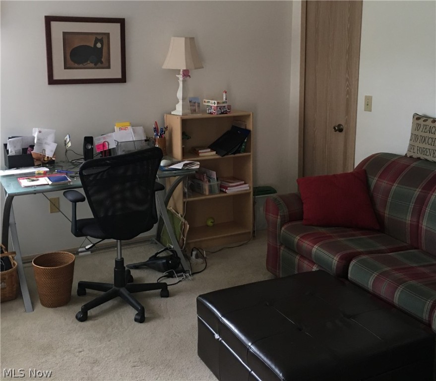 Villas At Oregon Trails Condo - Residential