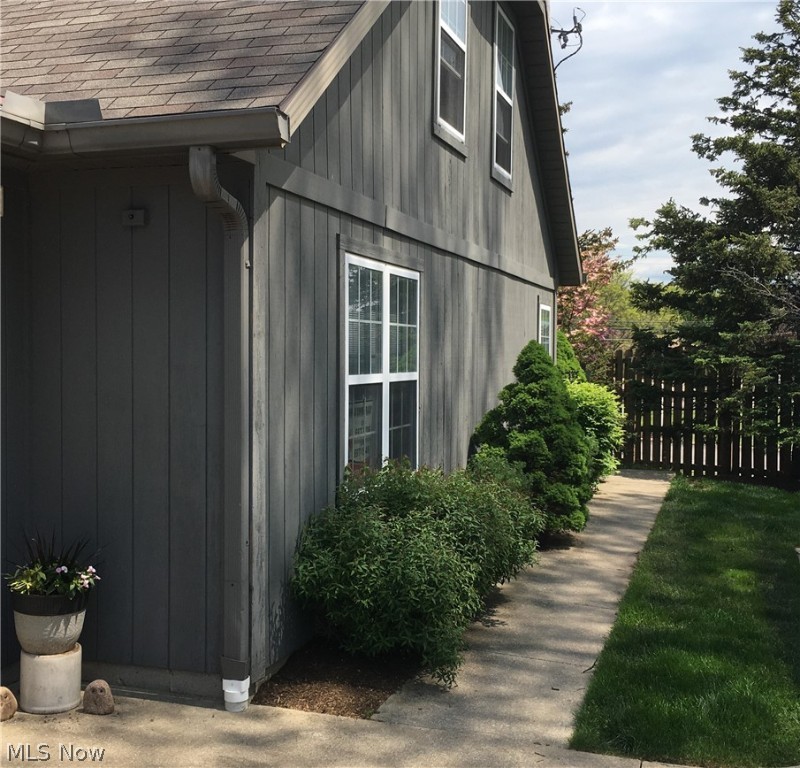 Villas At Oregon Trails Condo - Residential