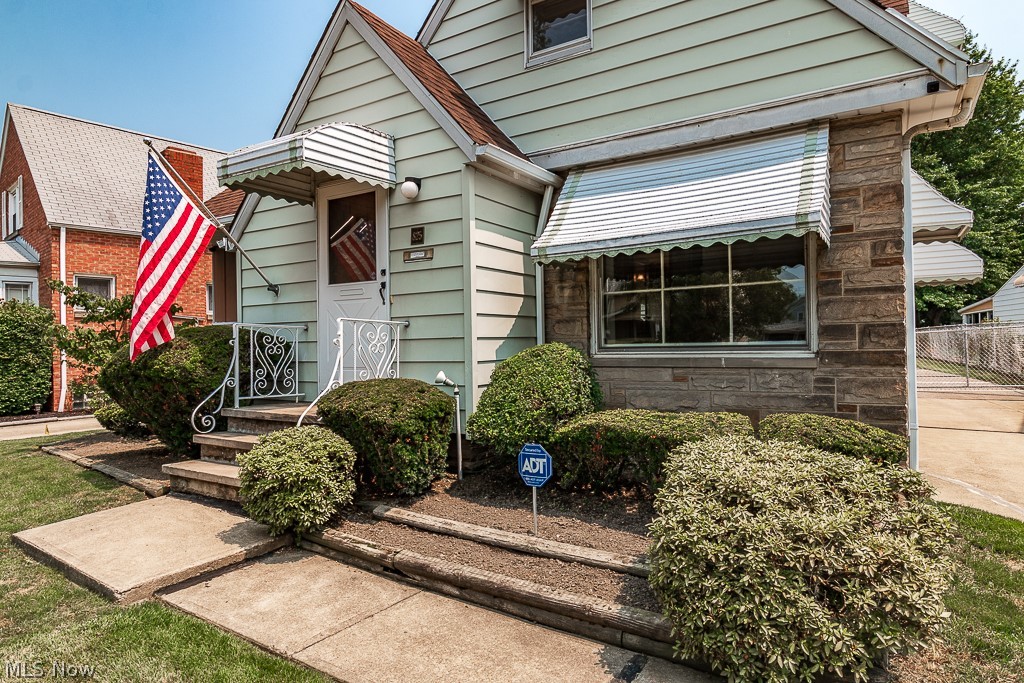 St Clair Ave - Residential