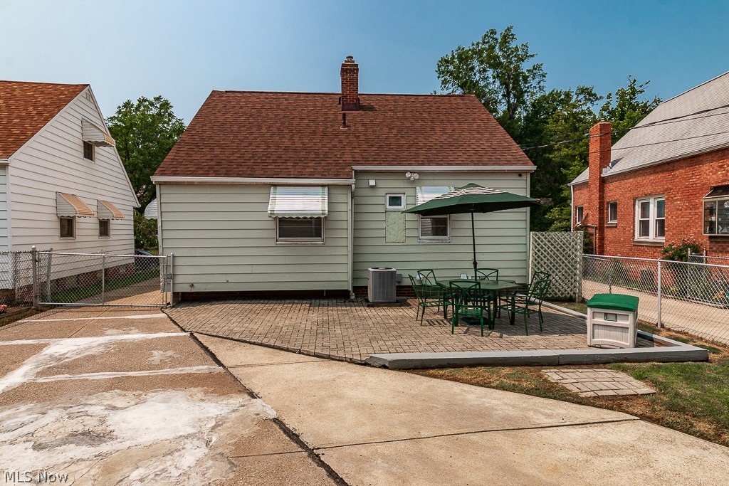 St Clair Ave - Residential