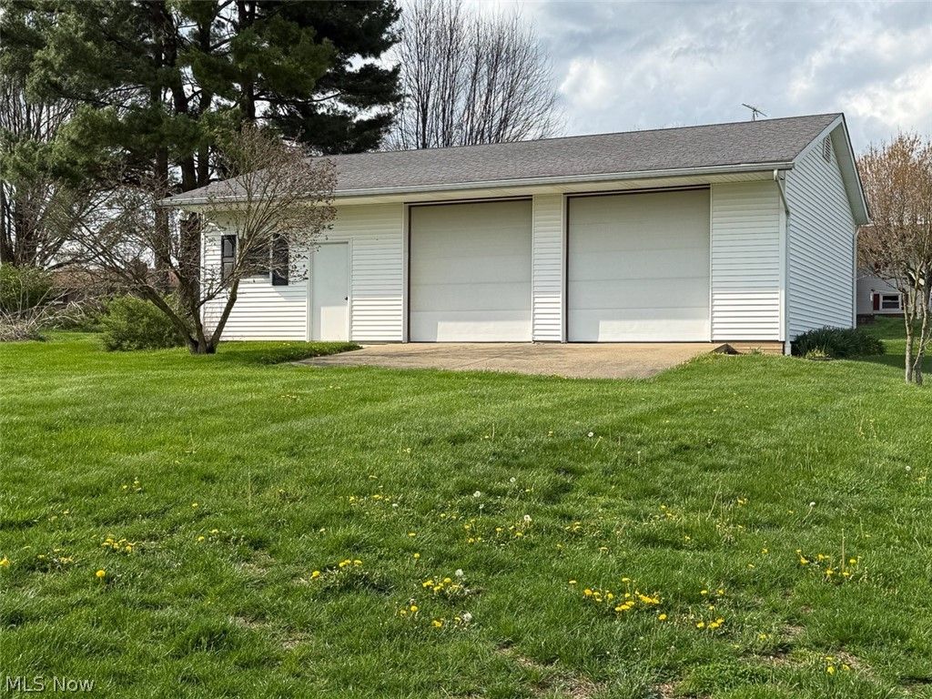 Photo of 2401 Terrain Street, Magnolia, OH 44643 (MLS # 5205639)