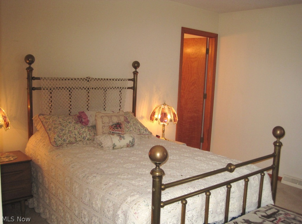 Adena Knolls - Residential