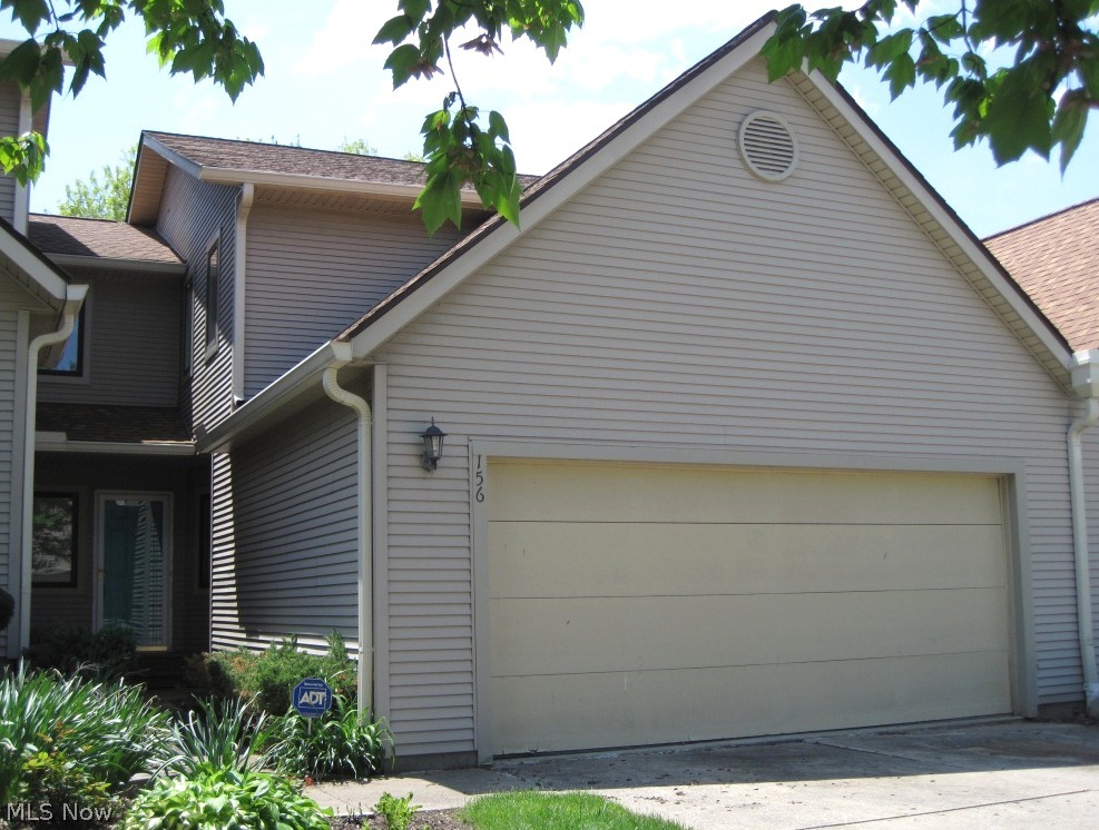 Adena Knolls - Residential