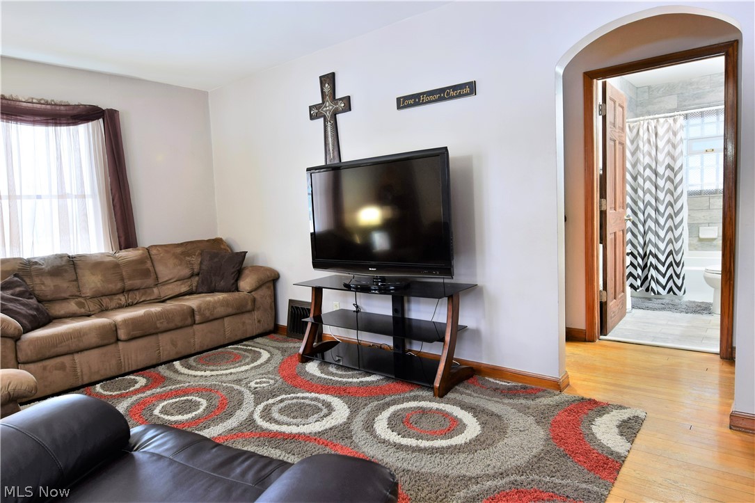 Southington Sec 16 25 - Residential