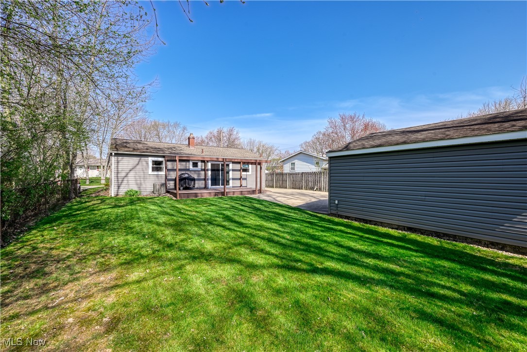 1109 Ellsworth Drive, Akron, Ohio image 33