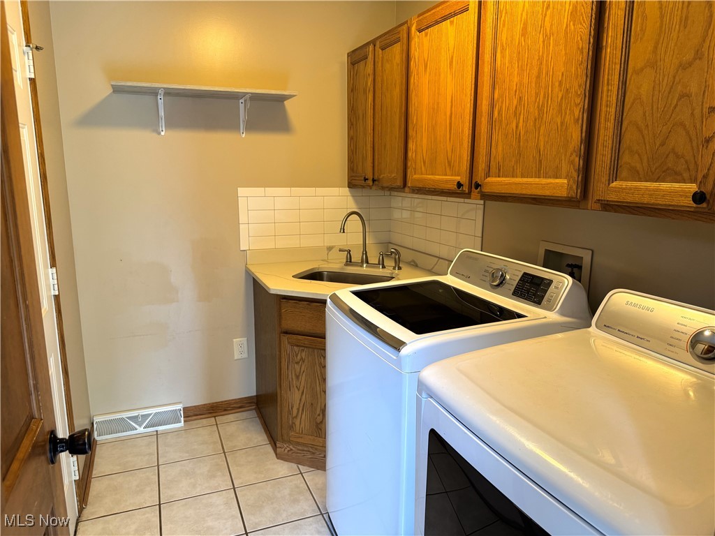 2761 Timberline Drive, Cortland, Ohio image 14