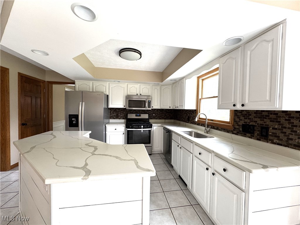 2761 Timberline Drive, Cortland, Ohio image 4