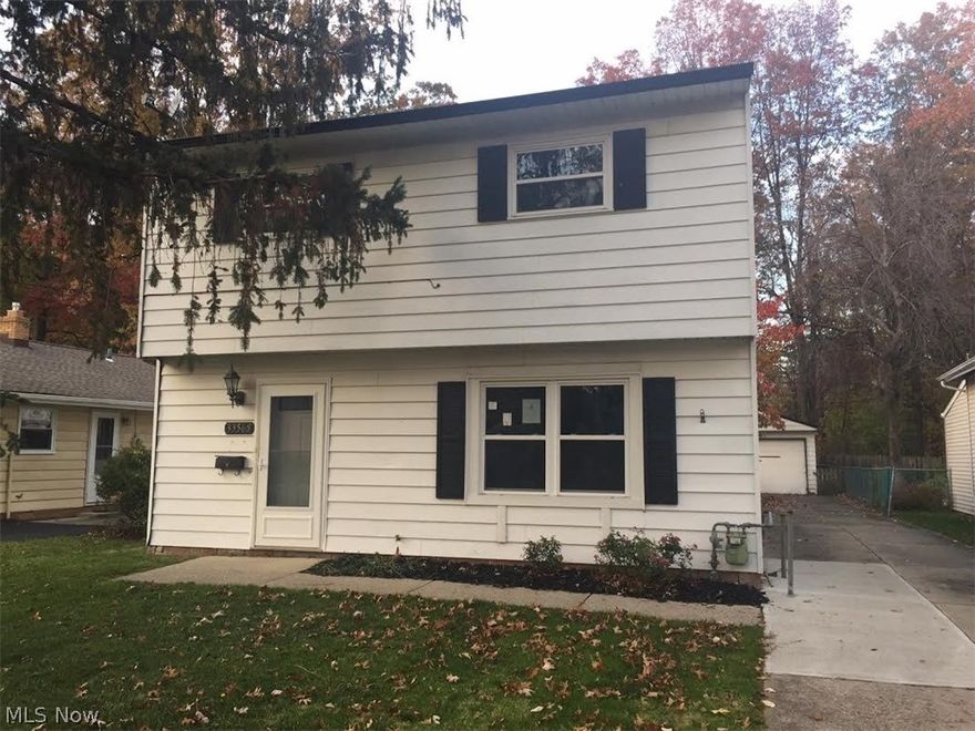 Enjoy Eastlake living at its best. Super convienient location- just a short drive to shopping, recreation, and schools. In addition only a short communte to University Circle in downtown Cleveland. Spacious Colonial features Large Living Room, Separate Dining Area. Open Kitchen Design leads to Wonderful Family Room. Private yard has fenced deck area perfect for enterianing. This is a Fannie Mae HomePath Property, all information is approximate.