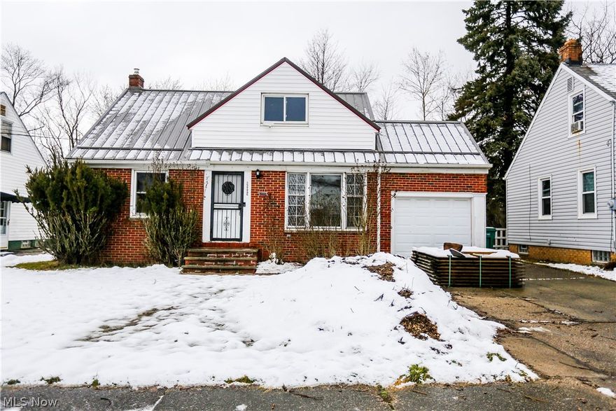 Adorable bungalow awaits your finishes touches! All new appliances stay with the home. Roof new 2020. Furnace and A/C new 2022.