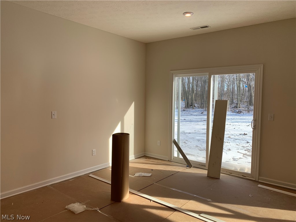 Lake Forest of Hebron - Residential