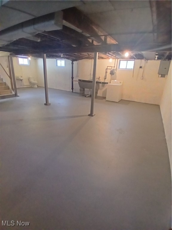 City/Youngstown - Residential Lease