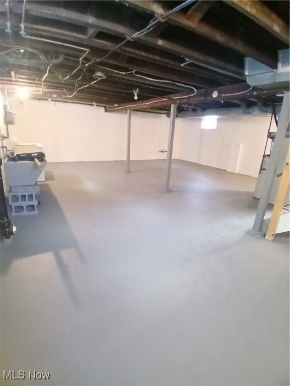 City/Youngstown - Residential Lease