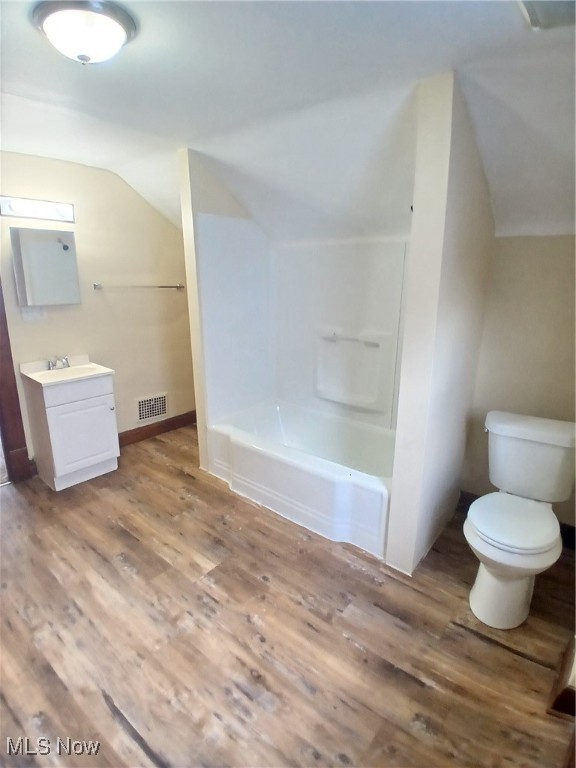 City/Youngstown - Residential Lease