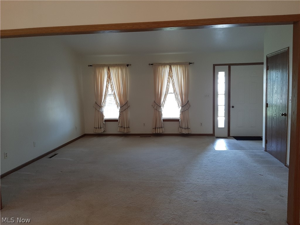 Winthrop Condo - Residential