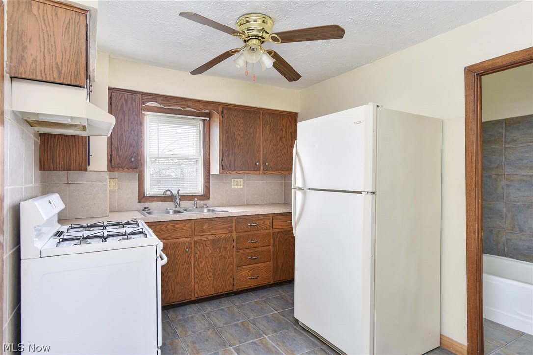 Brownlee Heights - Residential Income