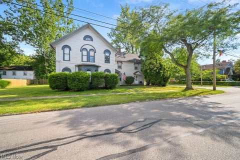 A Hanna HomeFinder account is required to view this listing.