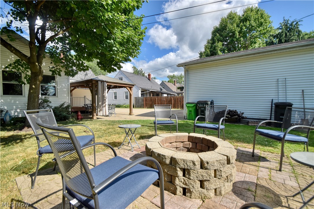 Mayfair Acres - Residential