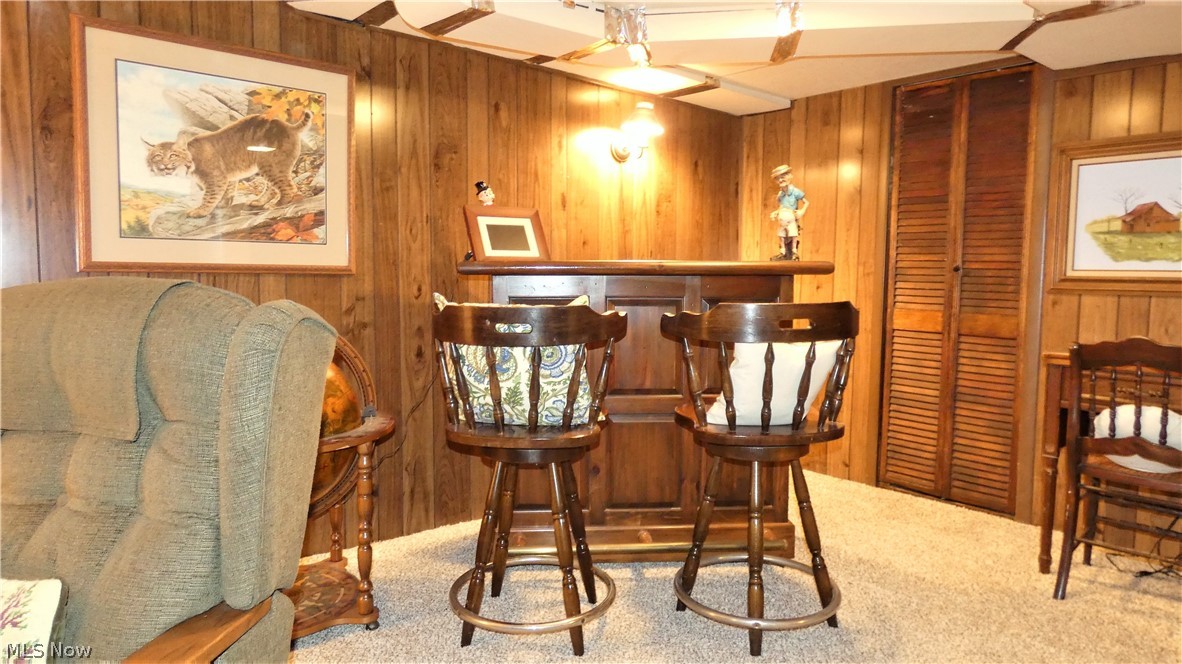 J W Dils Hrs Adn - Residential