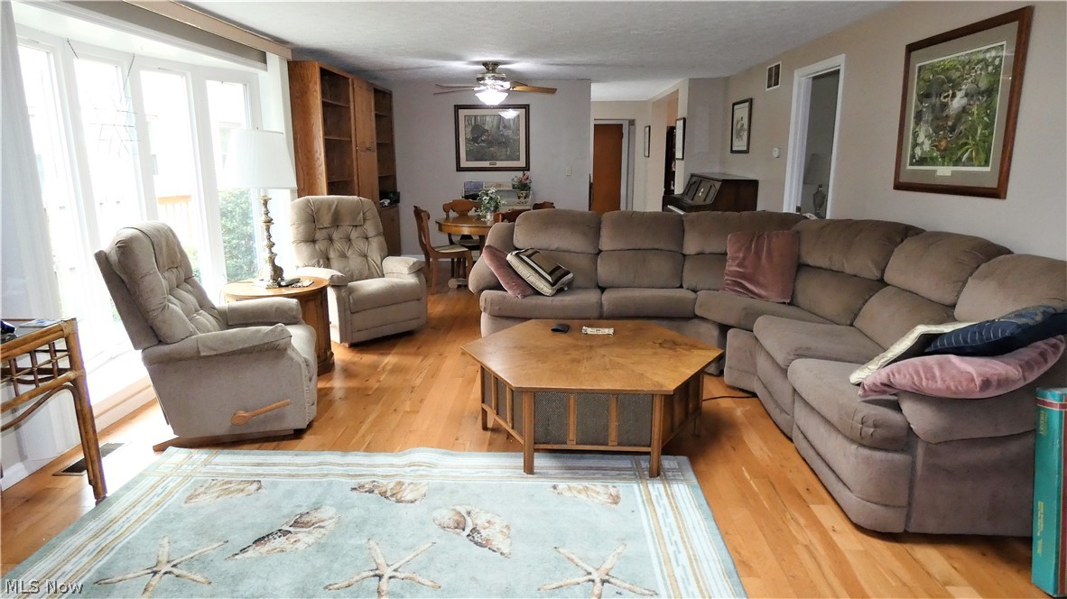 J W Dils Hrs Adn - Residential