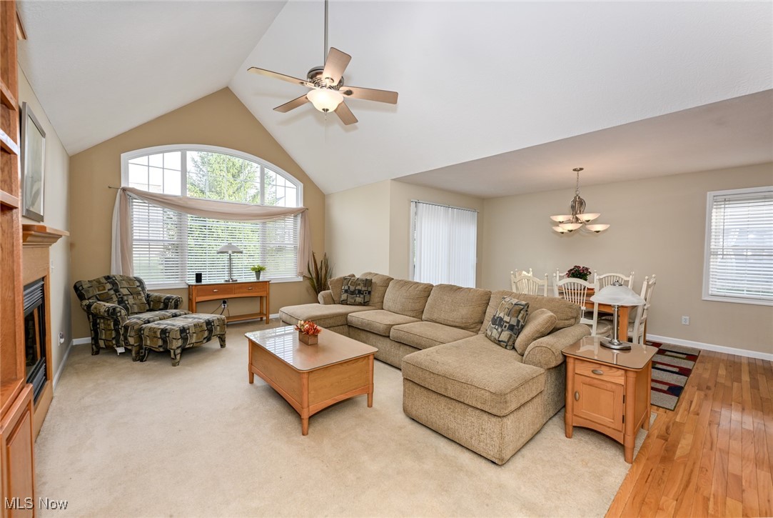 Greenwood Hlnds Condo Ph 12 Am - Residential