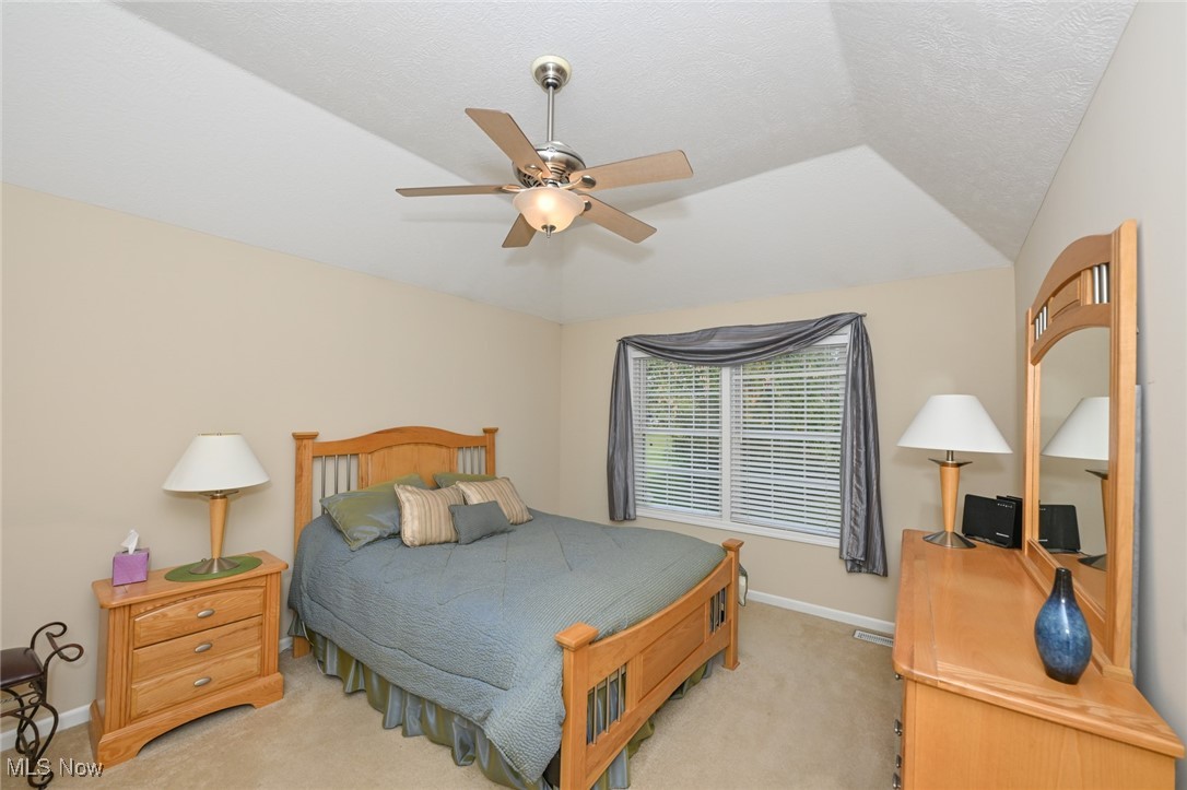 Greenwood Hlnds Condo Ph 12 Am - Residential