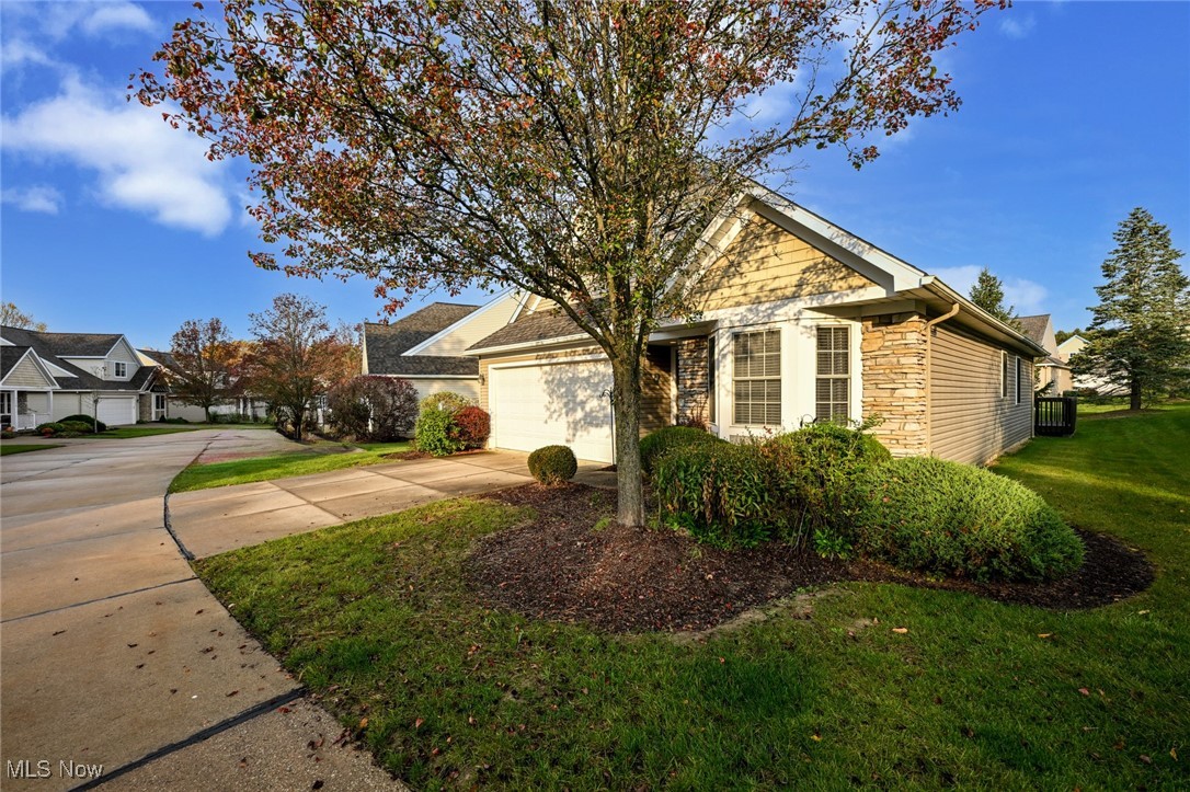 Greenwood Hlnds Condo Ph 12 Am - Residential