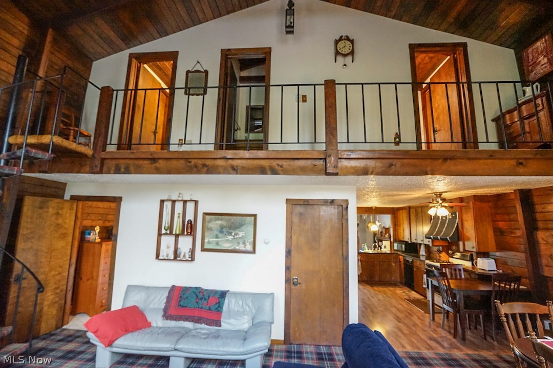 Connecticut Western Reserve - Residential