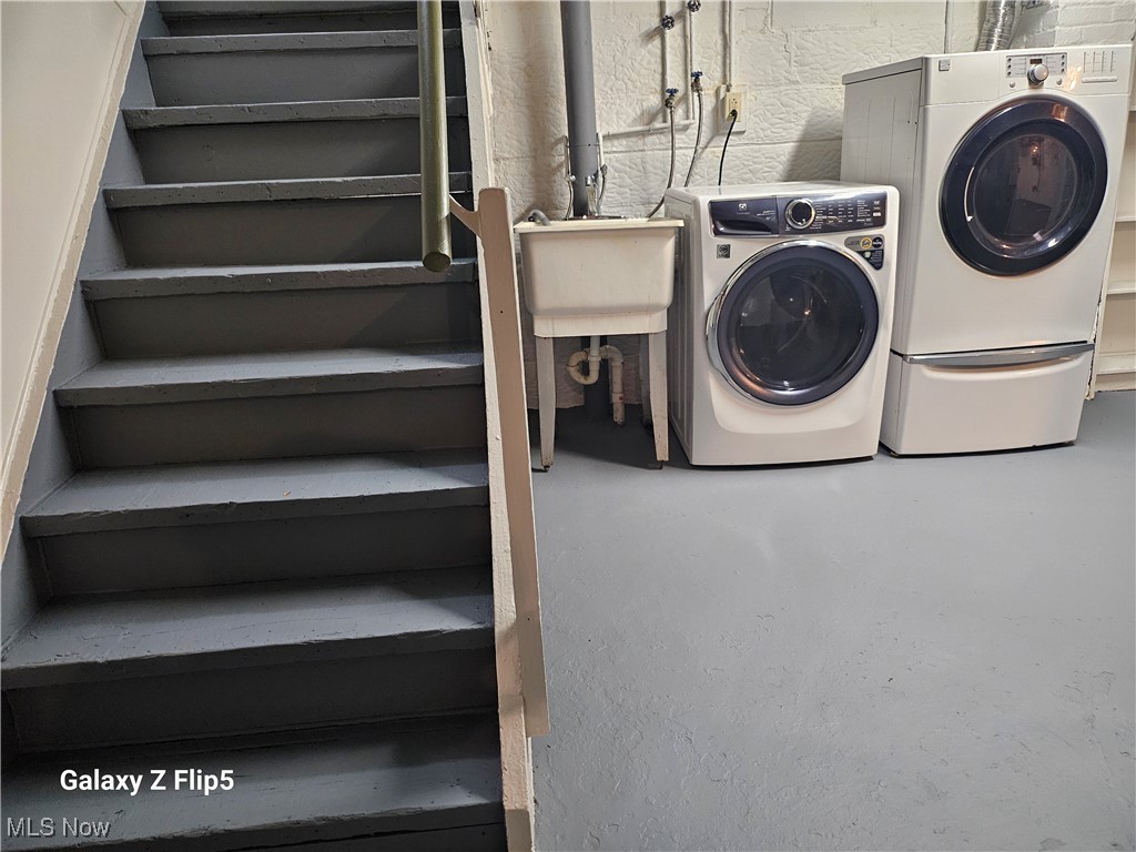 Lyon Park - Residential