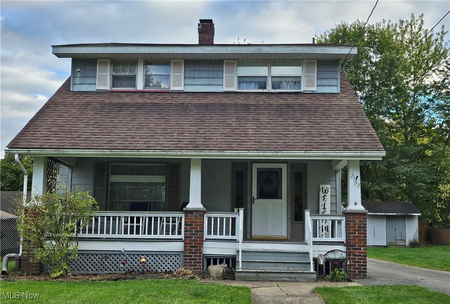 Let your home search end with this beautiful 3-bedroom, 1.5 updated bathrooms home.  This home features several new windows, gorgeous new flooring throughout.  Freshly painted walls, new decking in 2024, new HWT in 2025, new furnace & A/C 2023, roof 2019 and main drain repaired in 2022.  Just move on in!! Schedule your showing today! VERY MOTIVATED SELLERS! Willing to consider any reasonable offer.