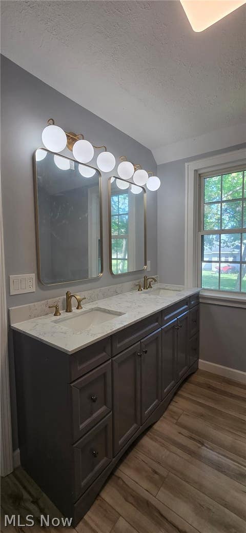 Tiny photo for 3389 Oh-43, Kent, OH 44240 (MLS # 5221765)