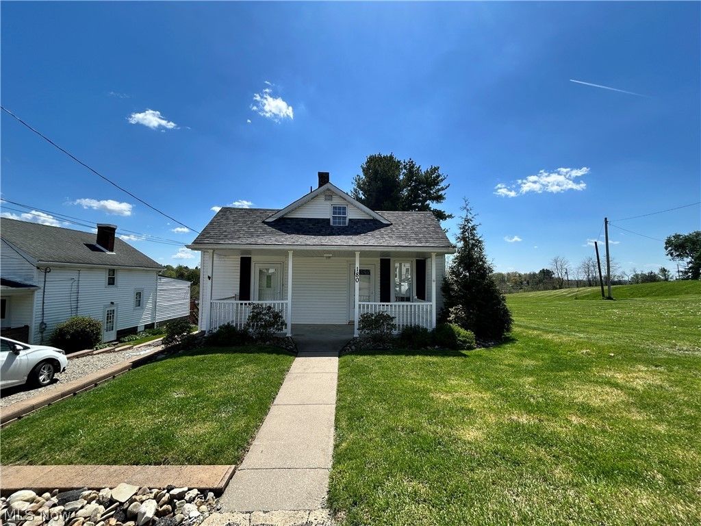 Photo of 180 W Church Street, Wintersville, OH 43953 (MLS # 5206573)