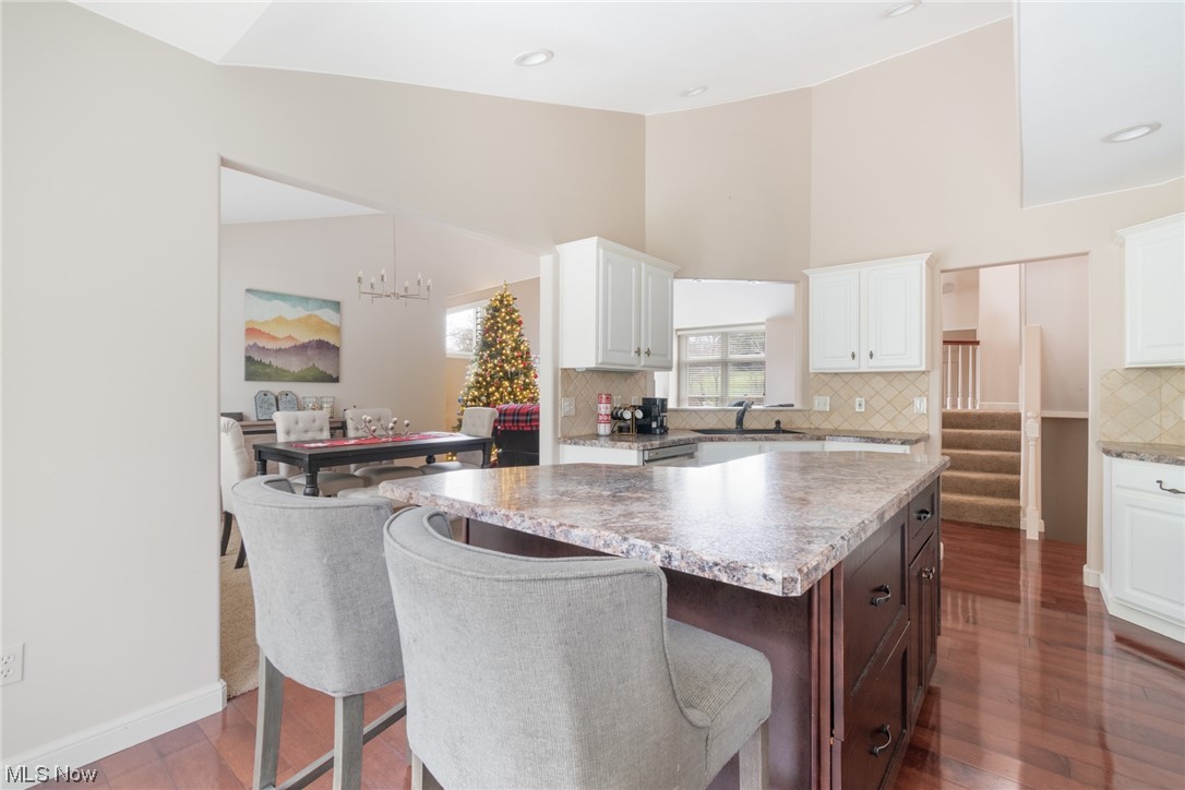 Country Club Square Condos - Residential