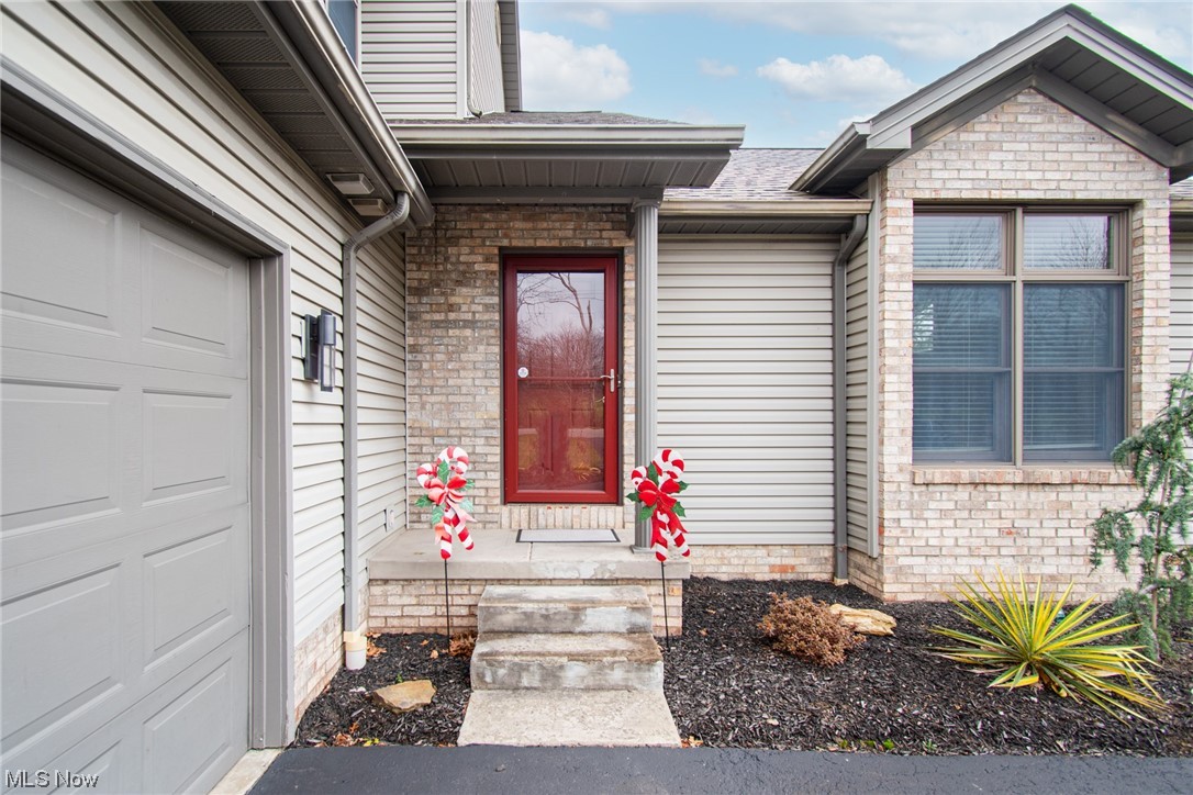 Country Club Square Condos - Residential