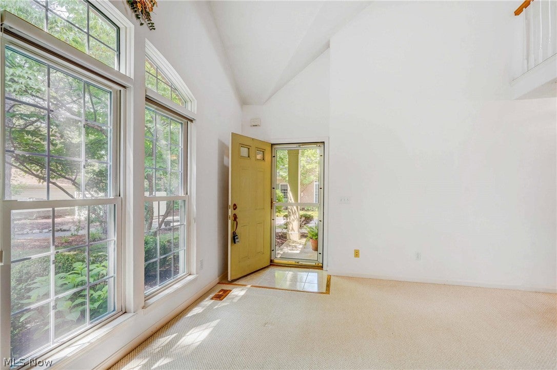 3082 Village Green Drive
