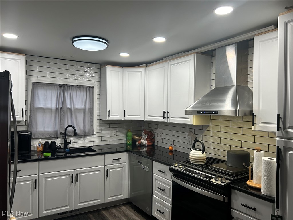 Viaduct Park - Residential