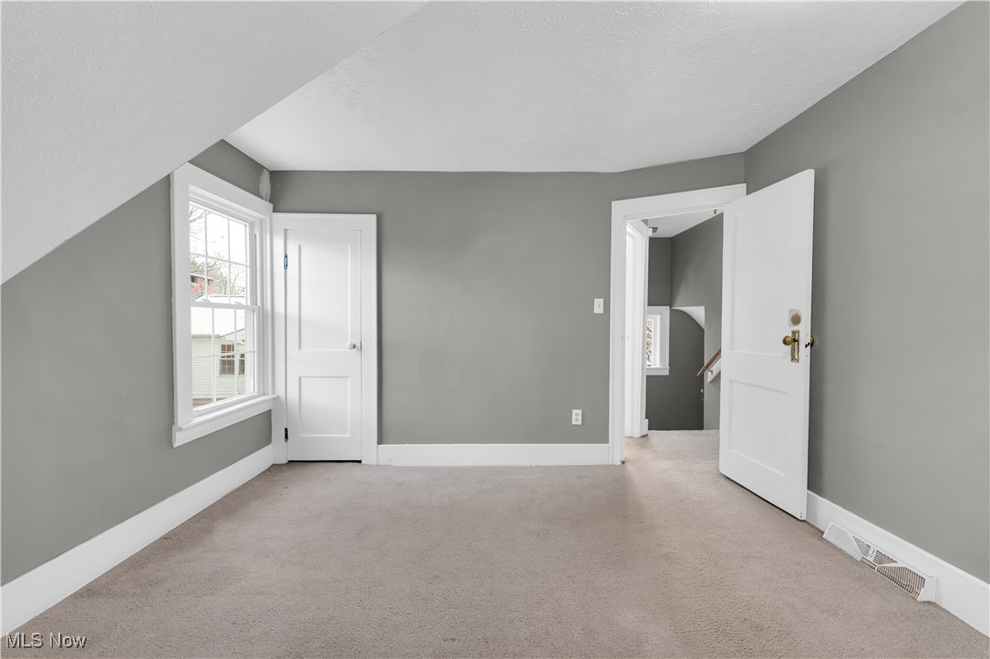 Vincent - Residential