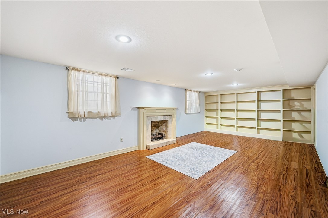 Lake Newport - Residential