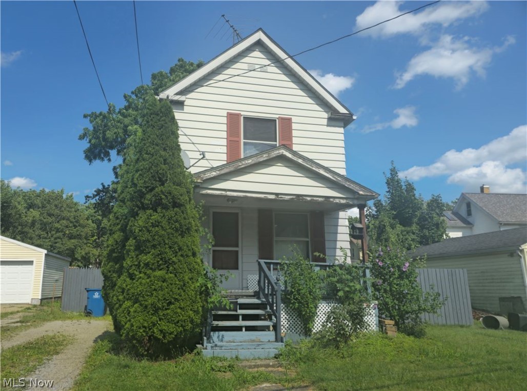 607 North Avenue, Girard, Ohio image 1