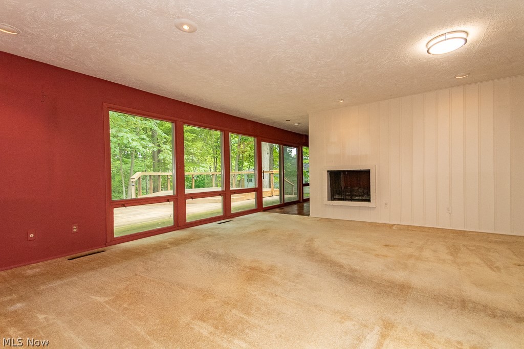 Kenwood Gardens 01 - Residential