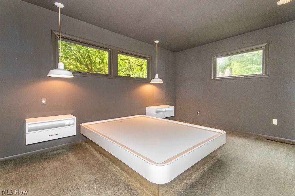 Kenwood Gardens 01 - Residential